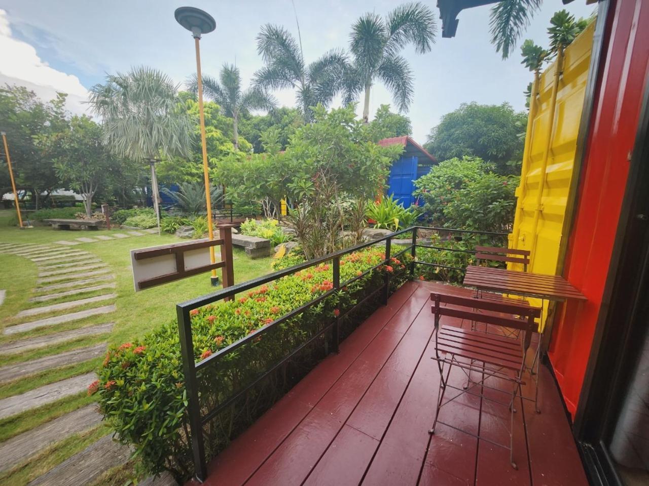 Beach Box At Pran Sam Roi Yot Bagian luar foto